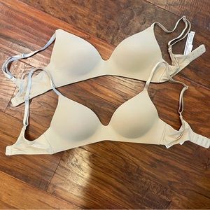 set of 2 victoria’s secret bras tan beige nude 32c